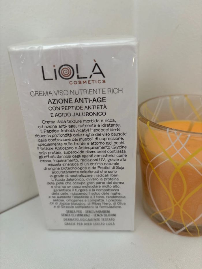 Crème visage riche et nourrissante action anti-âge - photo numéro 4
