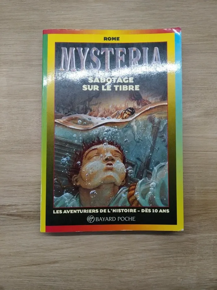 Livre mystère ado