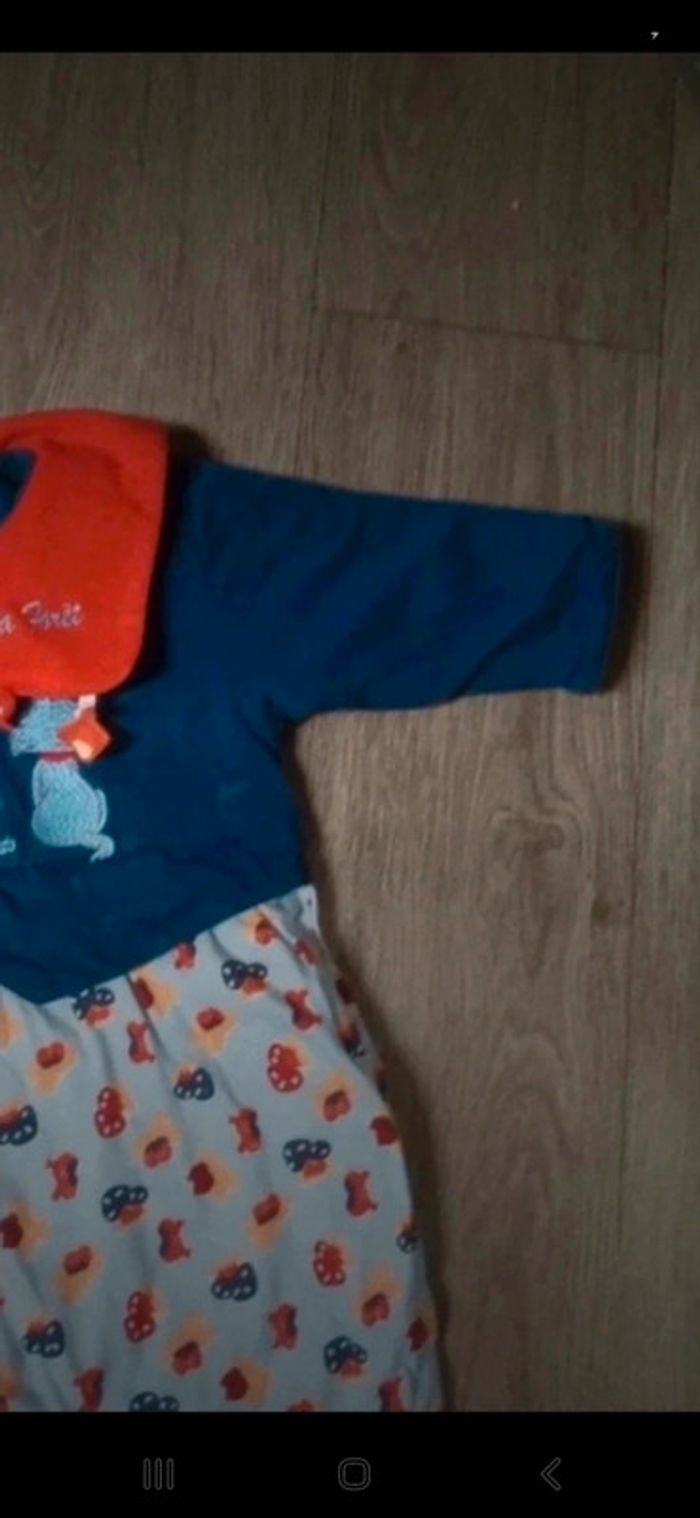 Pyjama très épais Clayeux 3mois 60cm ouverture arrière 👻 - photo numéro 4