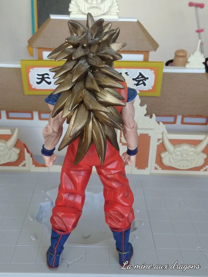 Grande figurine Dragon Ball Z Jakks goku ss3 figure rare dbz SSJ3 BS Gokou - photo numéro 3