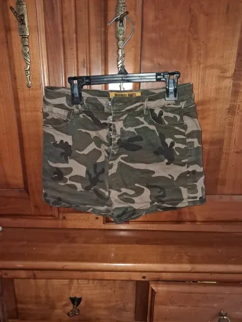 Short imprimé militaire