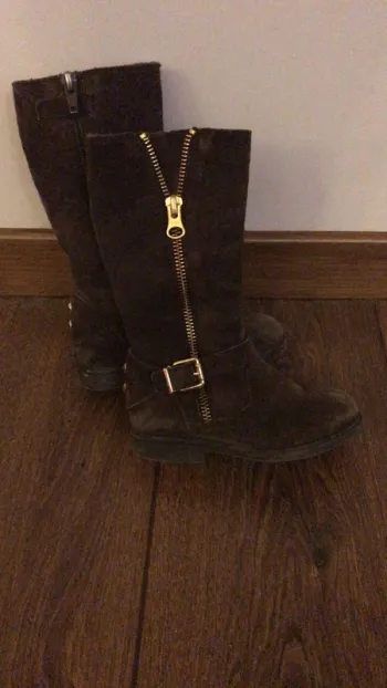 Bottes en daim et fourrure