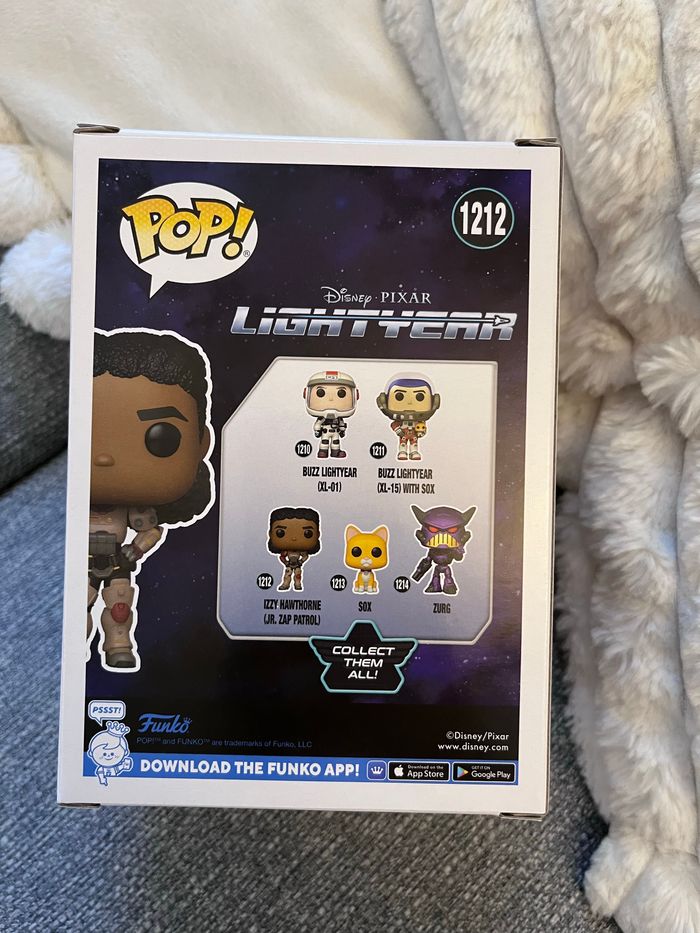 Funko pop izzy hawthorne buzz l’éclair Disney - photo numéro 2