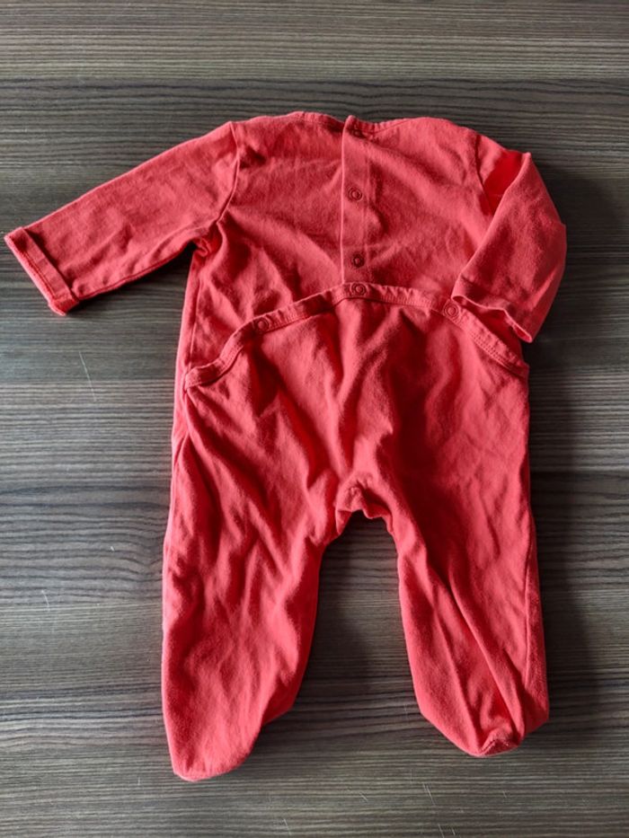 Pyjama taille 3 mois (62 cm) - photo numéro 2
