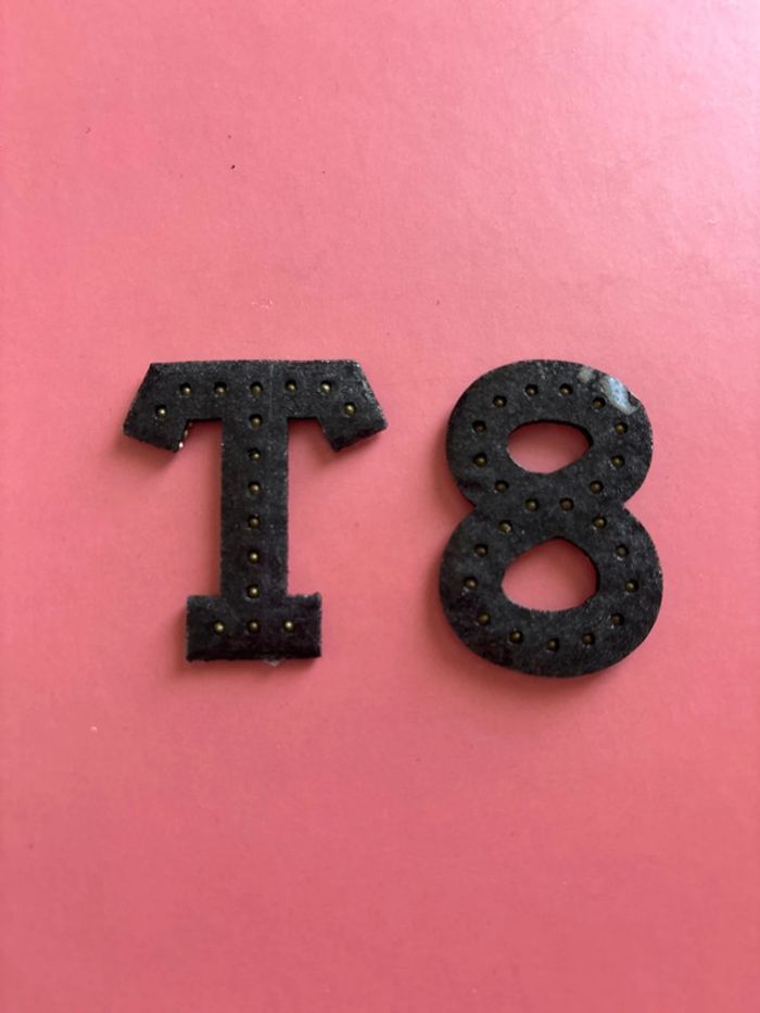 Lettres à strass T8 thermocollantes (Tate) - photo numéro 3