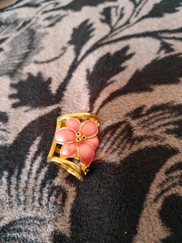 Bague de foulard fleur