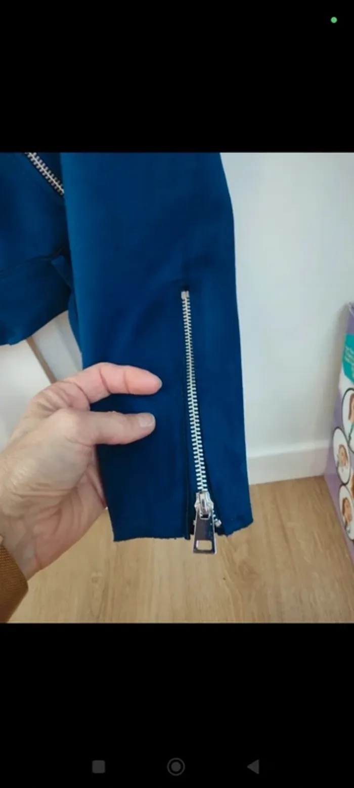 Veste perfecto bleue en suédine kiabi 34 - photo numéro 4