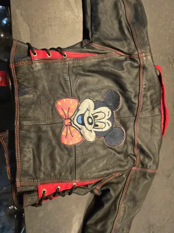 Blouson cuir mickey  disney