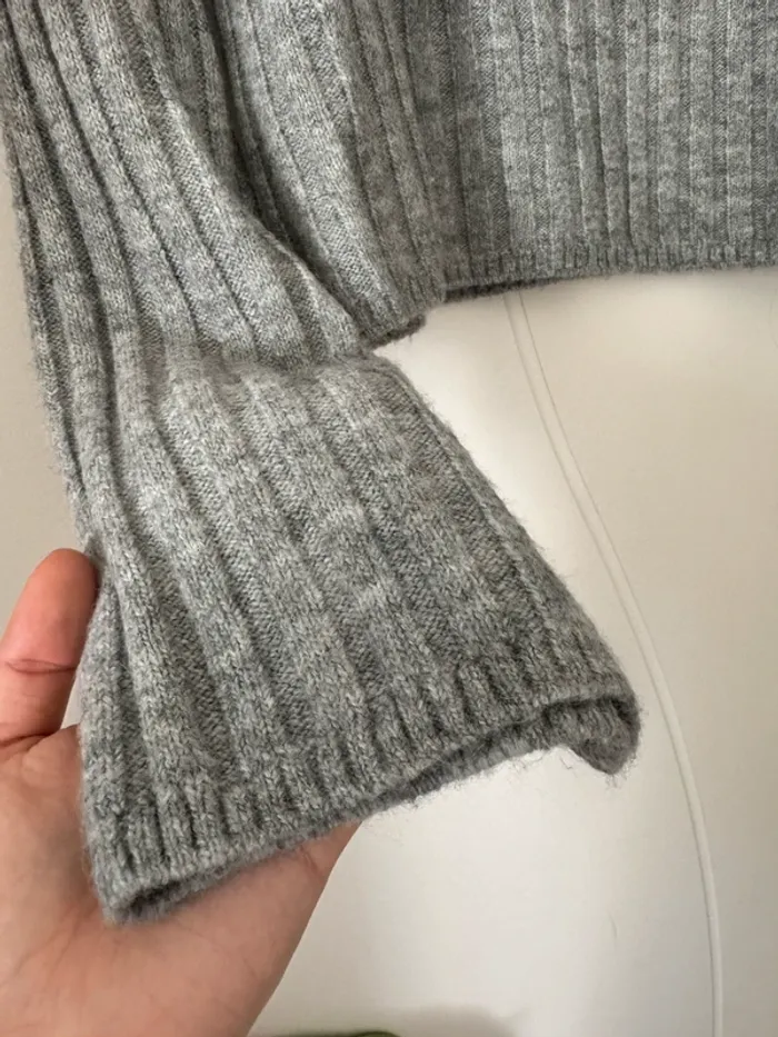 Pull côtelé gris H&M – coupe courte - photo numéro 4