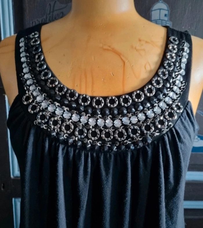 Tunique sans manches taille 44-46 - photo numéro 2