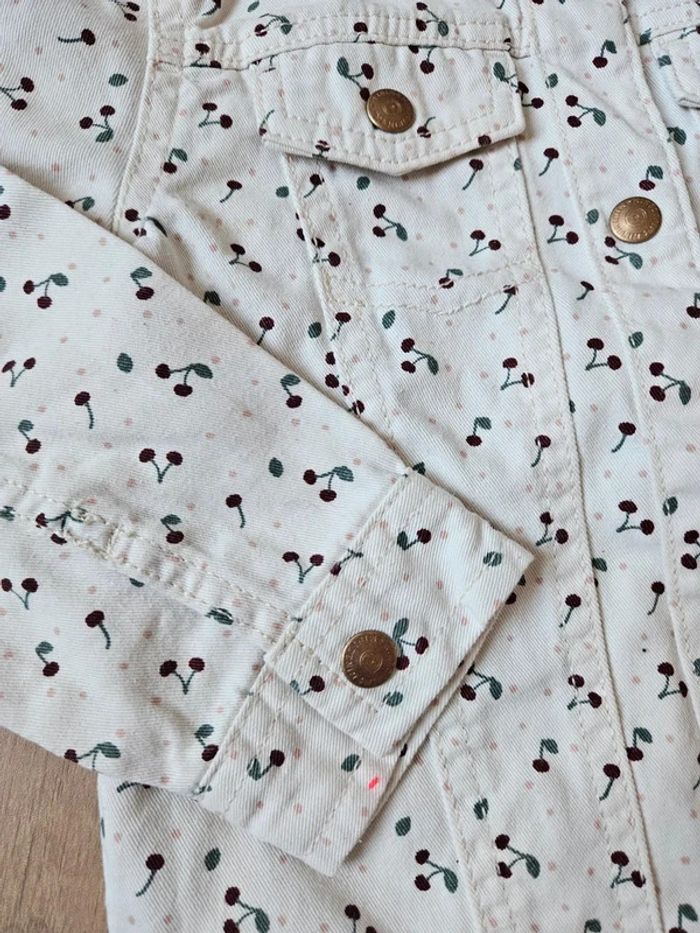 Veste cerises 🍒 Kiabi 36 mois - photo numéro 5