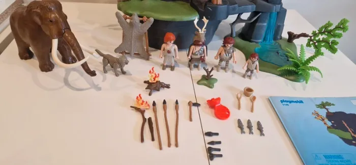 Playmobil "grotte préhistorique avec mammouth " - photo numéro 7