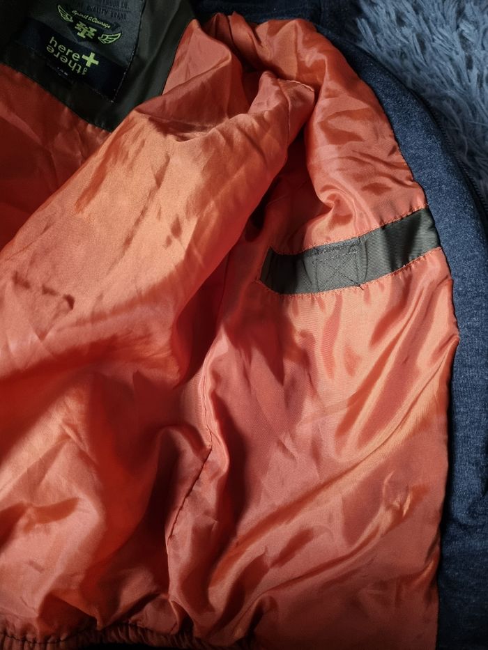 Veste doudoune zippée 2 en 1 avec capuche 8ans - photo numéro 5