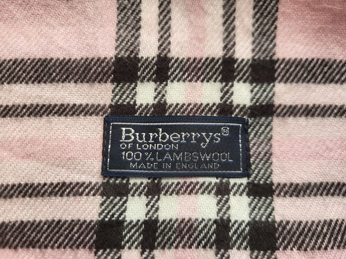 🌸 Écharpe Vintage Burberrys – Tartan Rose Layette 🌸 - photo numéro 4