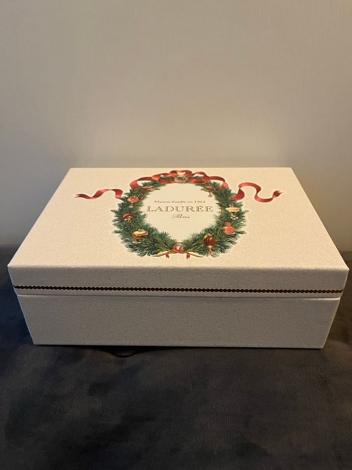 Coffret Noël LaDurée