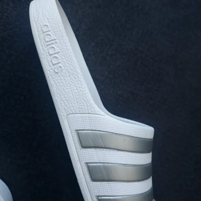 Claquettes Adidas - photo numéro 8