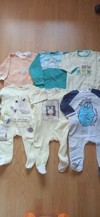 Lot de 6 pyjamas taille 18 mois