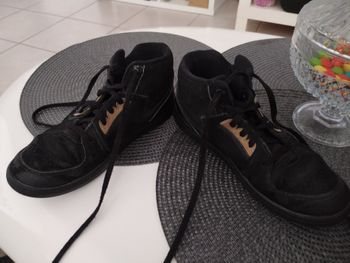 Baskets "Jordan" pointure 35