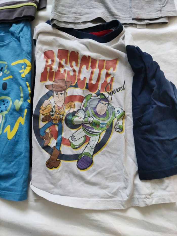 Lot t shirt manches longues 4 ans - photo numéro 2