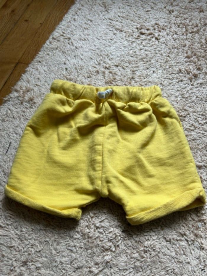 Short bébé garçon taille 9 mois