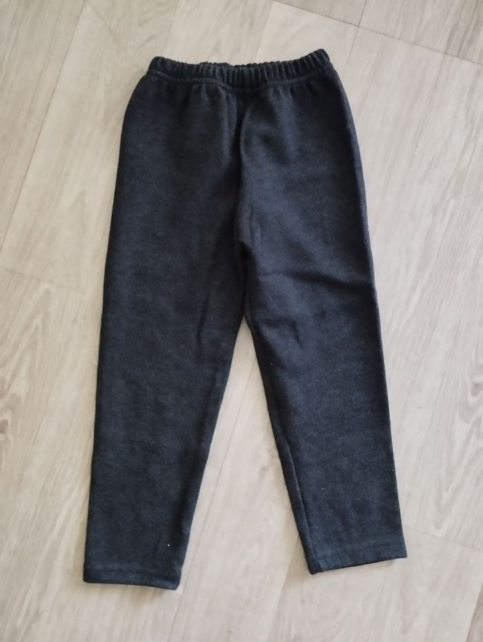 Pantalon jogg jamais porté - photo numéro 2