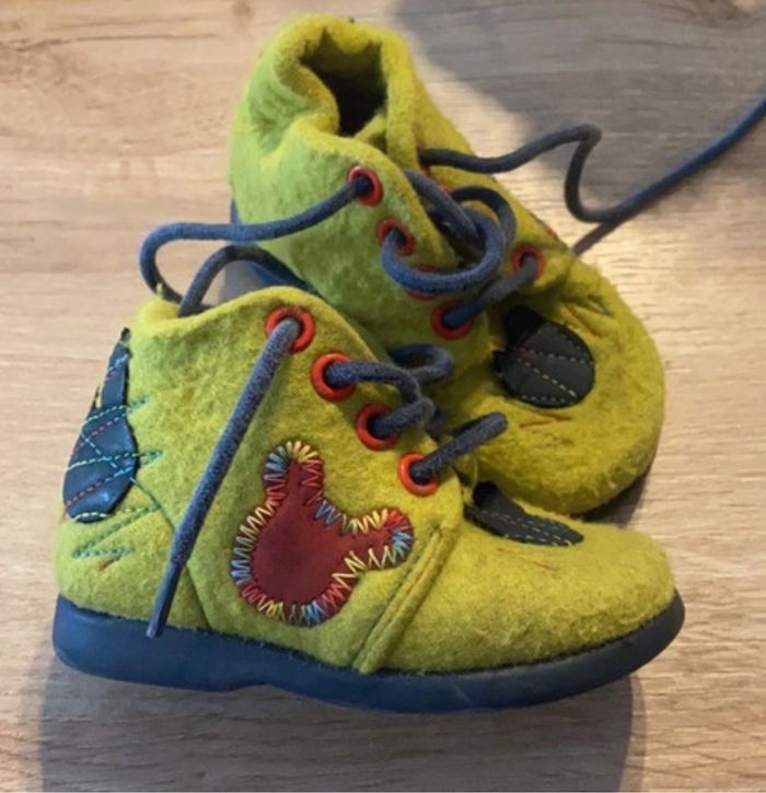 Chaussure 19