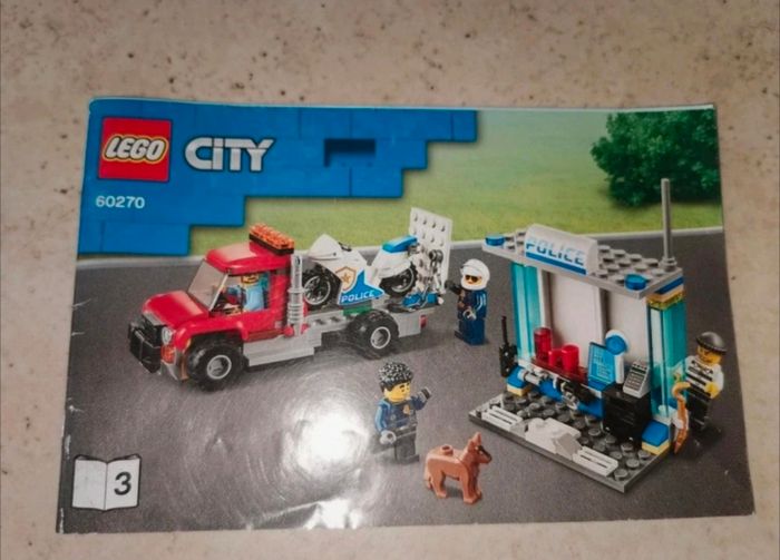 Lego city 60270 police complet - photo numéro 4