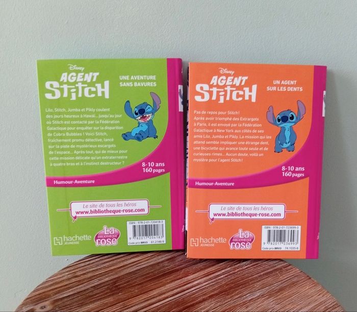Livre bibliothèque rose agent stitch 1&2 état neuf - photo numéro 2