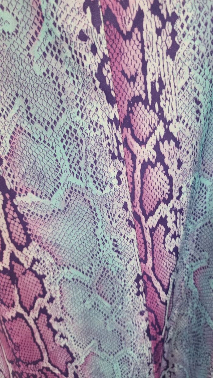 Petite robe serpent mauve et lilas années 90s - photo numéro 4