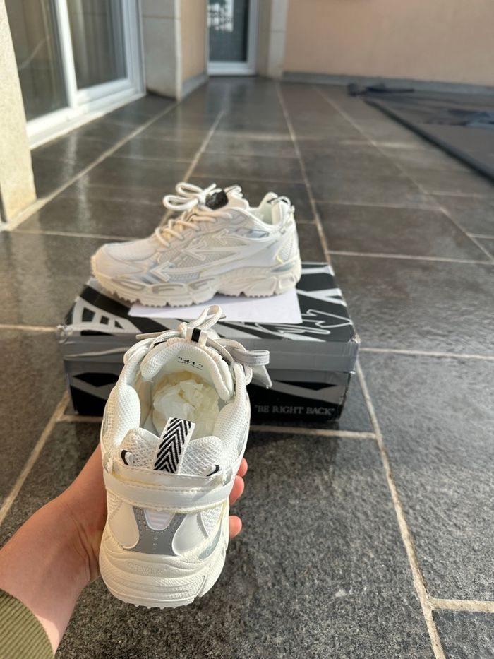 Off White be right back blanche - photo numéro 3
