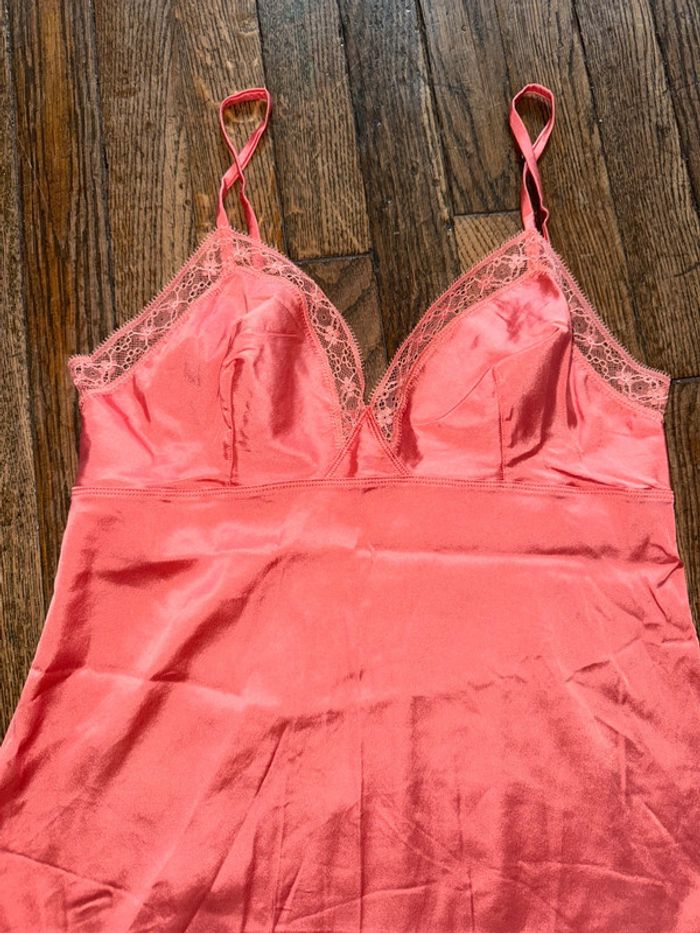 Caraco débardeur Eres avec de la soie (51%)  Valeur 240 euros  Taille 38 (taille petit) - photo numéro 2