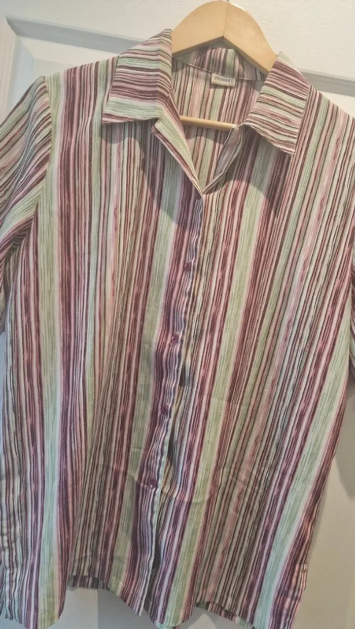 Belle chemise  /blouse vintage damart taille s tres bon etat - photo numéro 2