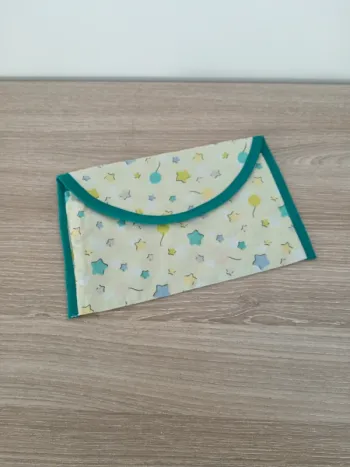 Pochette multi usage