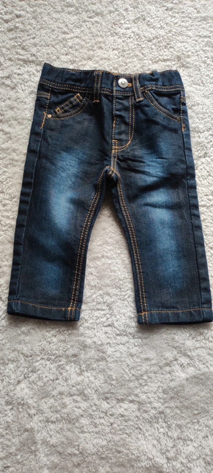 Lot pantalons garçon 6 mois - photo numéro 4