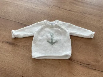 Pull marque Petit Bateau taille 6 mois