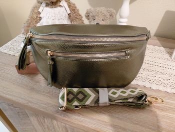 Banane kaki métallisé neuve