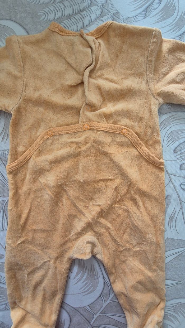 Pyjamas +bodys - photo numéro 4