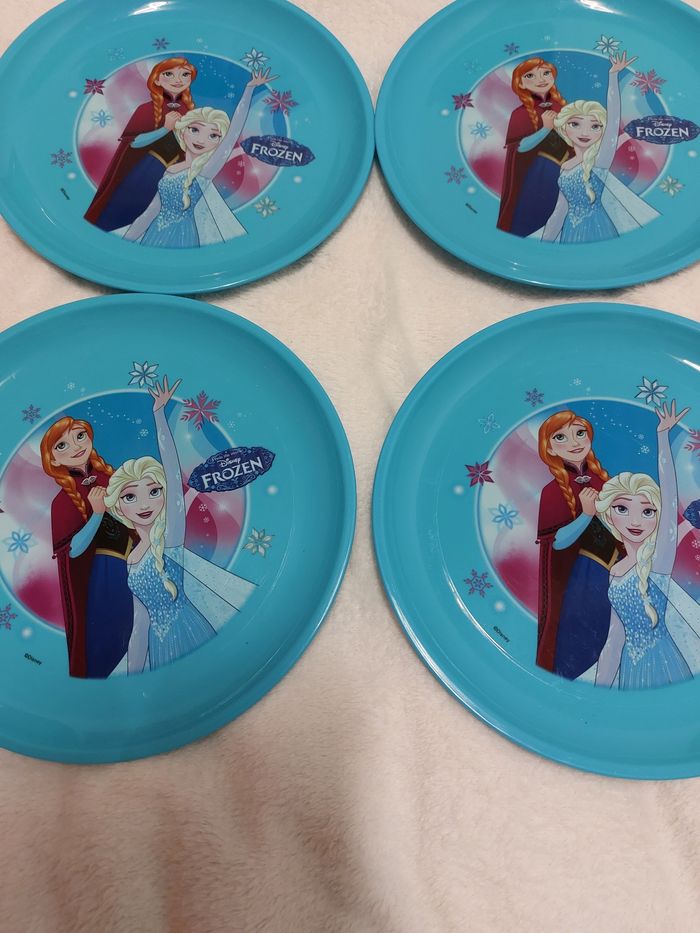 Assiettes fille - photo numéro 2