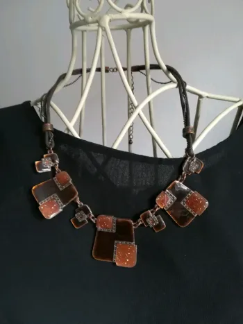 Collier