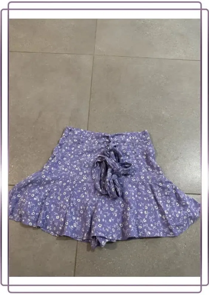 Jupe lila Zara, très bon état, taille XS - photo numéro 3