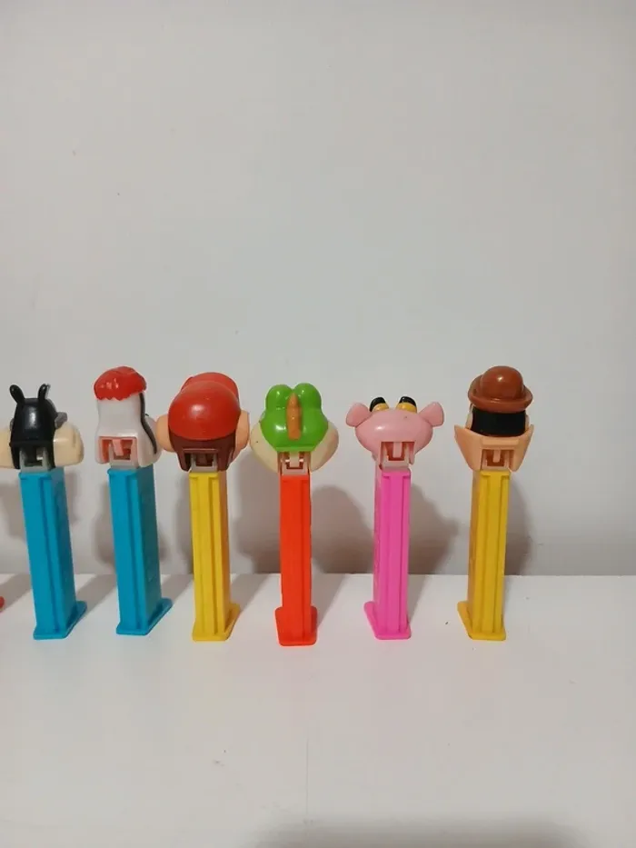 Pez distributeur de bonbons vintage Rares - photo numéro 9