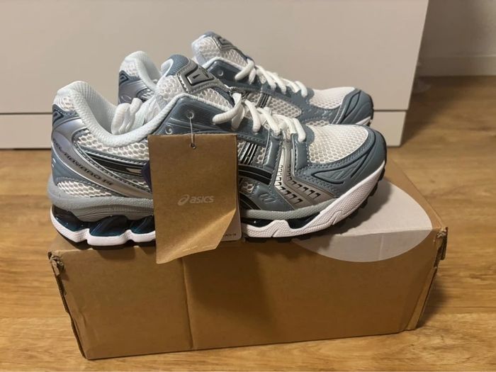 Asics Gel-Kayano 14 Bleu 44 - photo numéro 6