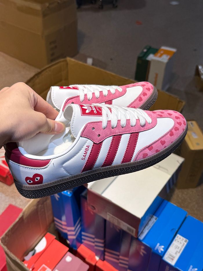 Baskets basses décontractées et polyvalentes Adidas Originals Samba Vegan OG, inspirées du style mas - photo numéro 7