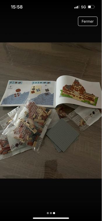 Joli Set de Construction/ Université (Type Lego)