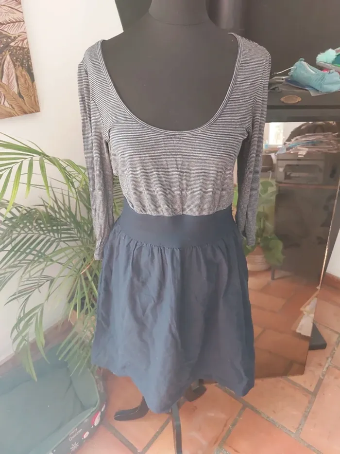 Robe taille élastique - photo numéro 2
