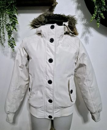 Veste d'Hiver The North Face - Blanc Cassé avec Capuche en Fourrure