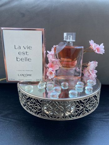 Eau de parfum la vie est belle Lancôme