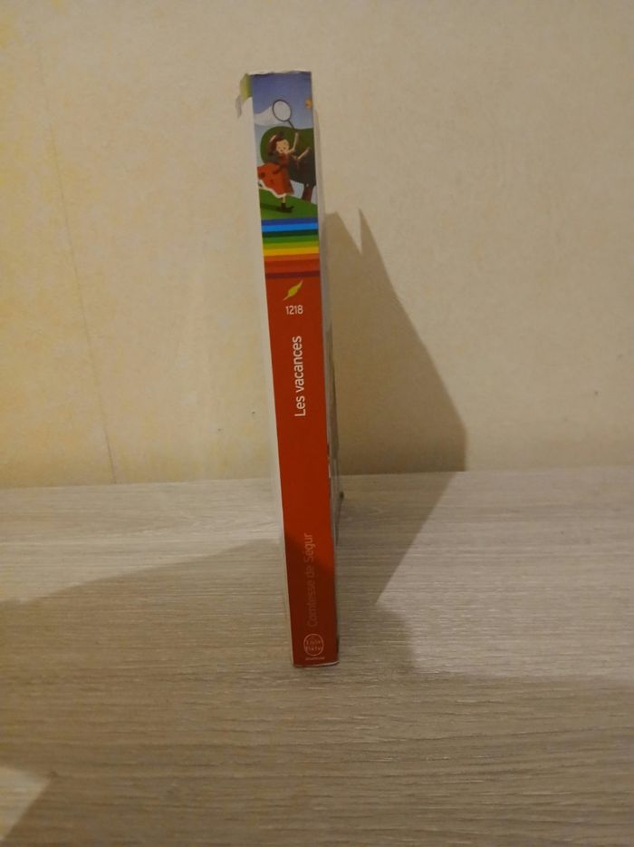 Livre enfant les vacances - photo numéro 2