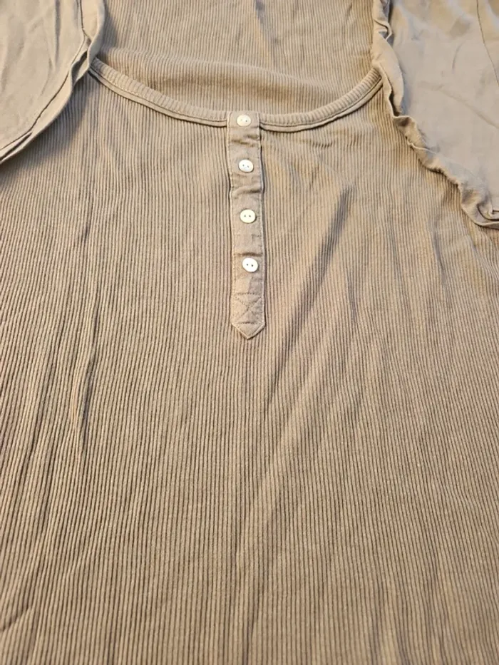 T-shirt femme / haut femme - photo numéro 2