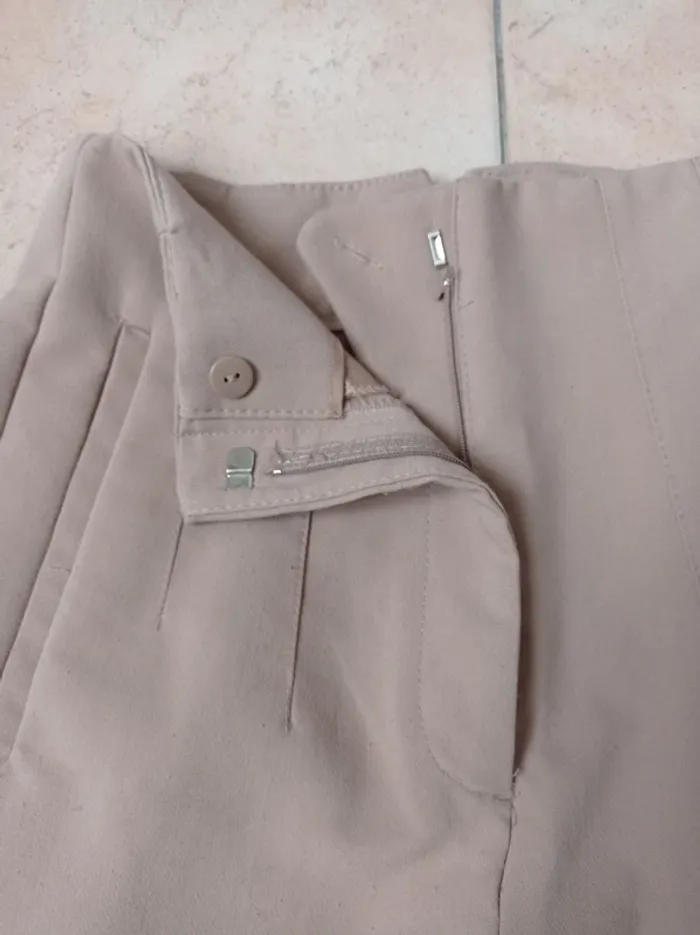Pantalon beige - photo numéro 3